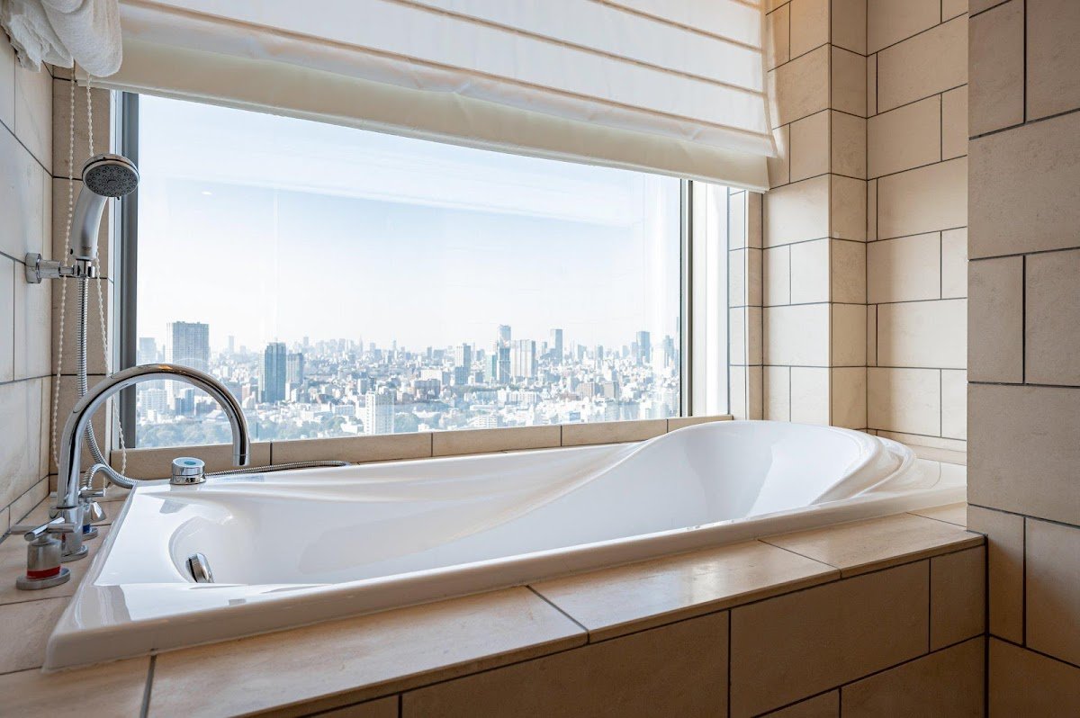 INTERCONTINENTAL THE STRINGS - Image 4